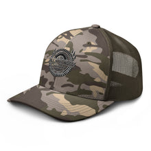 Load image into Gallery viewer, Camouflage trucker hat
